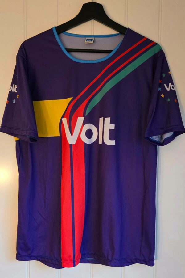 Running shirt